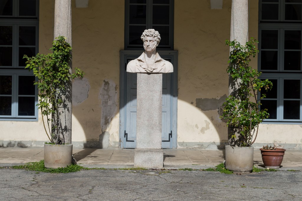Foscolo-cortile-interno-3
